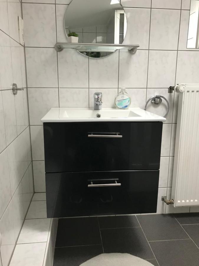 Ferienhaus Piana Моншау Екстериор снимка