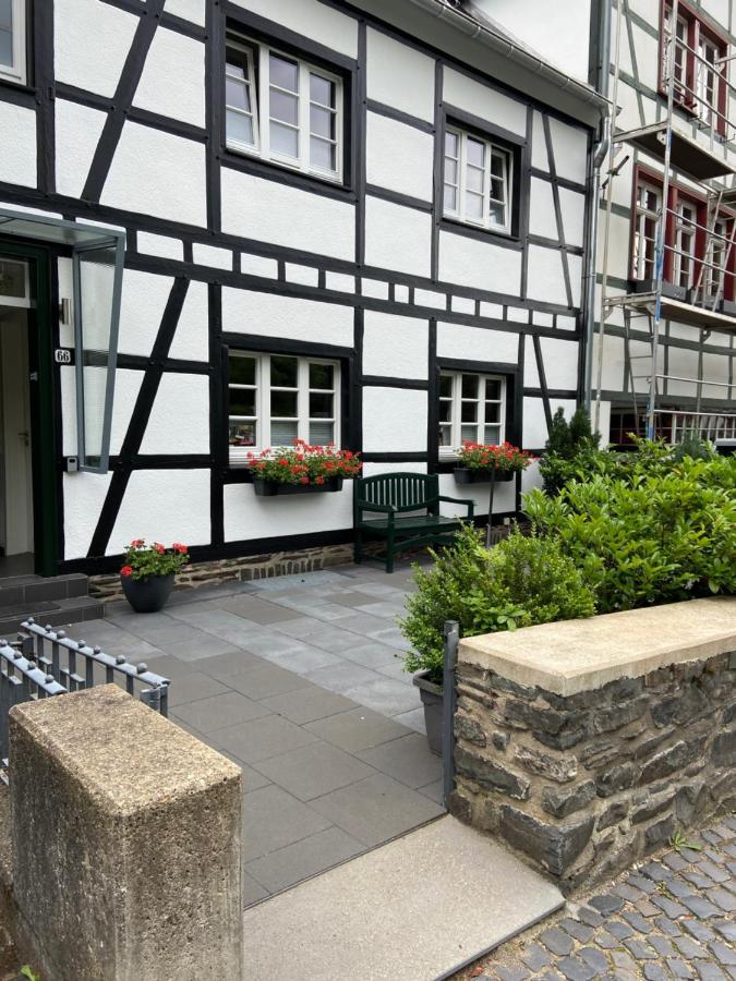 Ferienhaus Piana Моншау Екстериор снимка