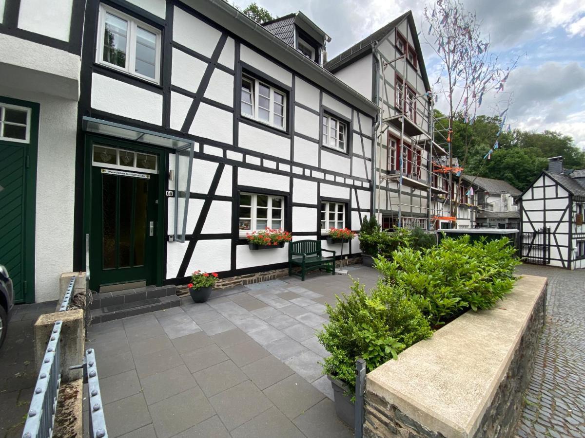 Ferienhaus Piana Моншау Екстериор снимка